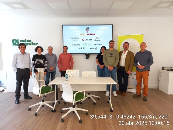 202504Abril30-Fotos-NdP-GO SOLARWINE-Desayuno Técnico-01