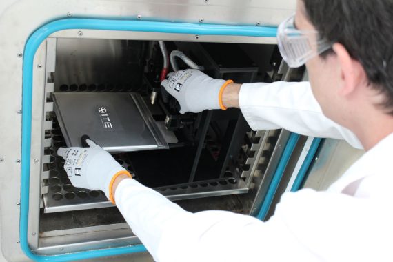 202506Junio30-NdP-ITE-Acreditación ENAC laboratorio-certificación baterías-vehículos eléctricos