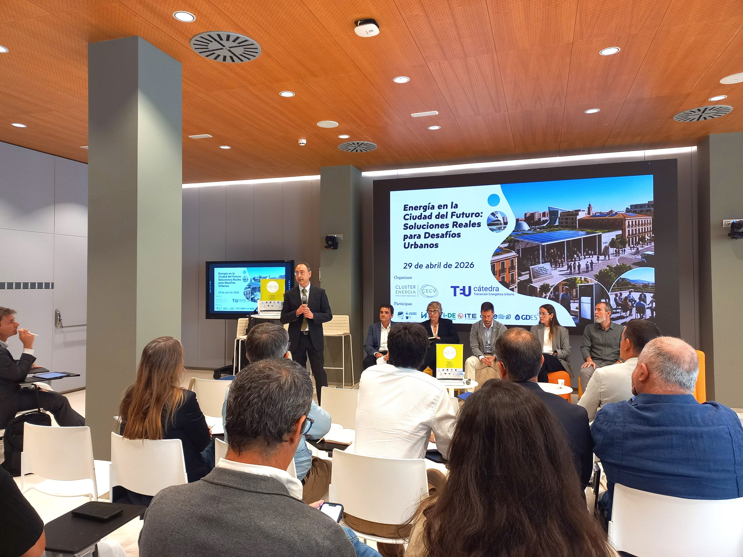 Fotos-Energía en la Ciudad del Futuro-02