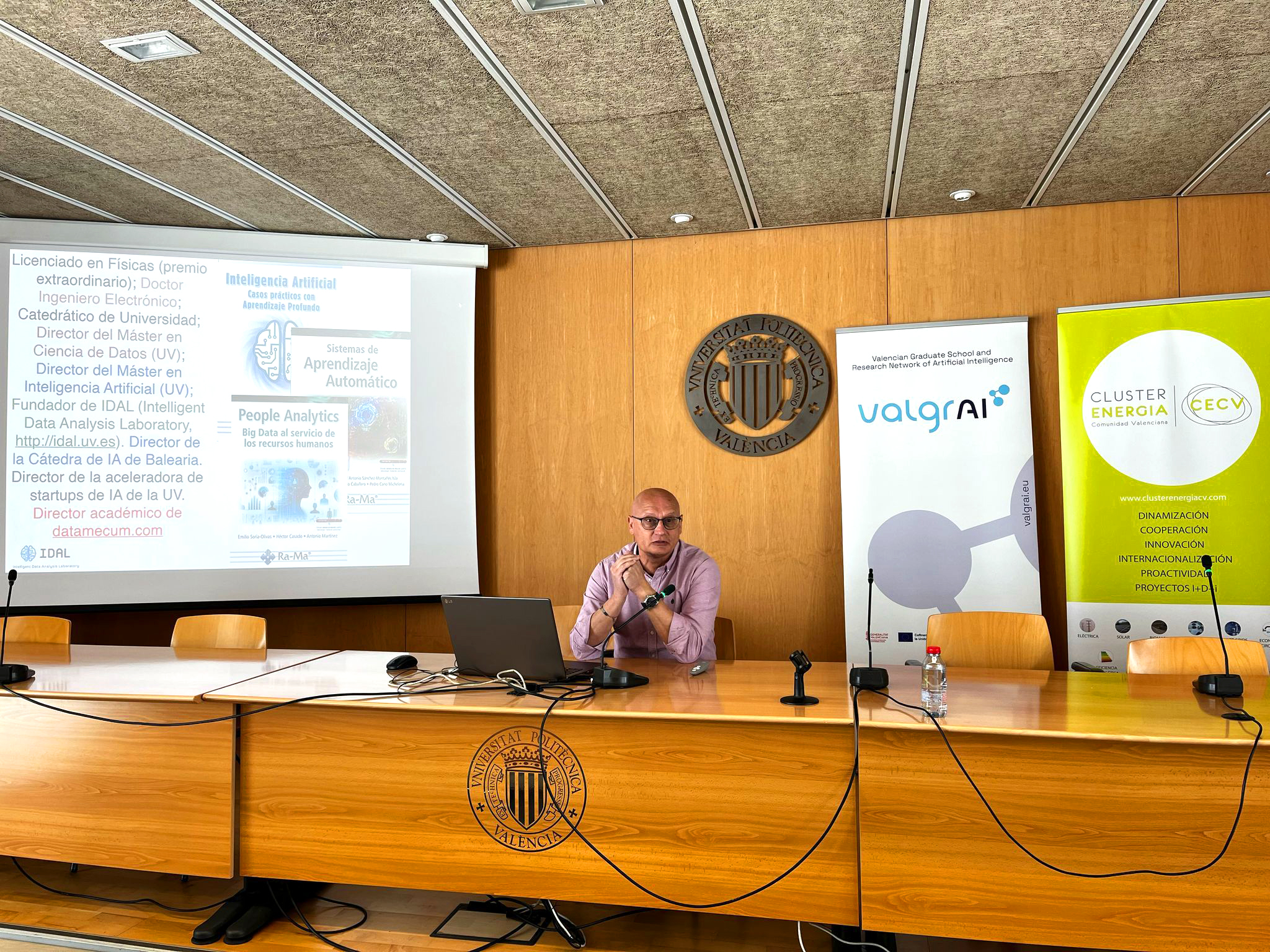 Jornada Clúster de Energía y ValgrAI-13
